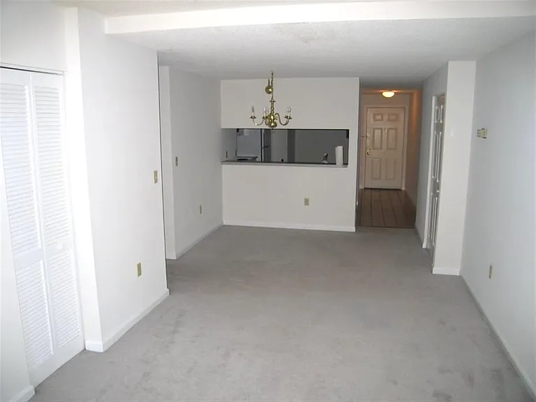 161 Beacon St — Photo 8