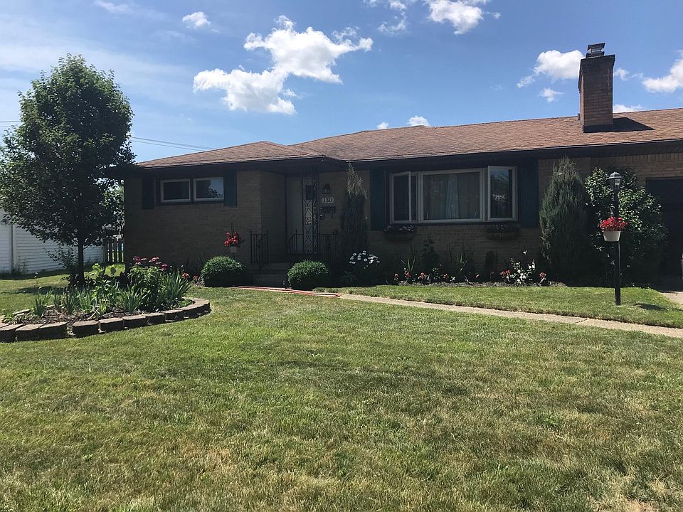 1st image of 130 Woodcrest Dr