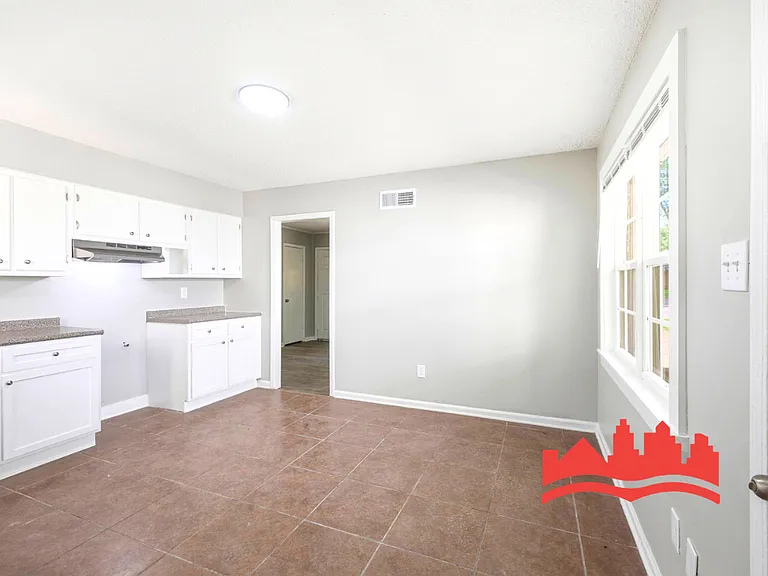 3711 Teresa Cv — Photo 13