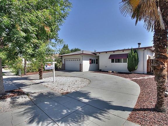 4th image of 6344 Cloverhill Dr