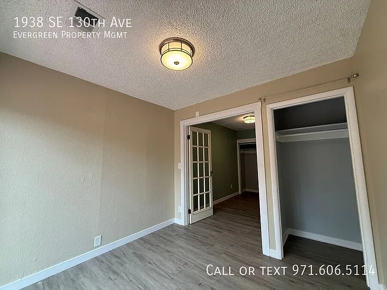 1938 SE 130th Ave — Photo 22