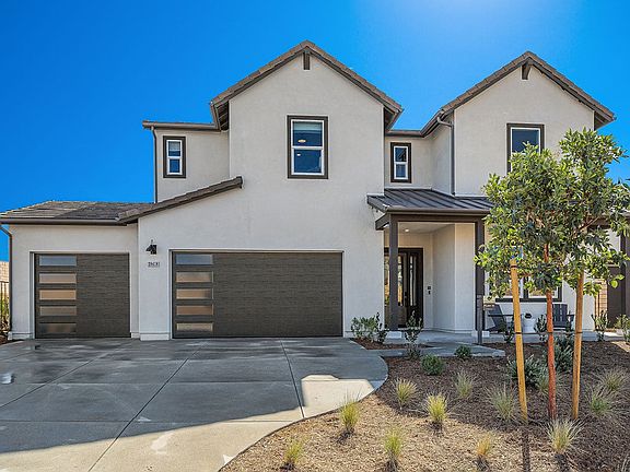 WR Ridgeline Plan 15 Model Home