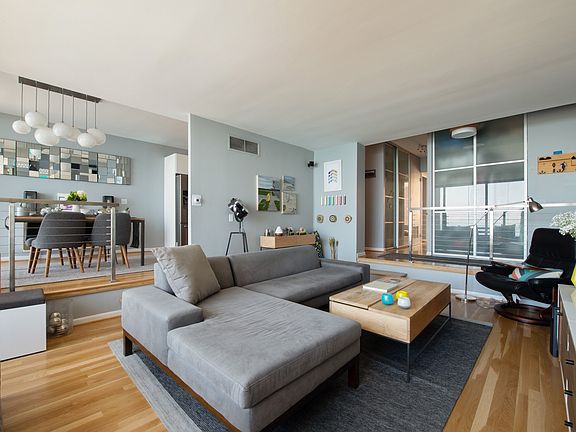 3rd image of 3200 N Lake Shore Dr APT 2108