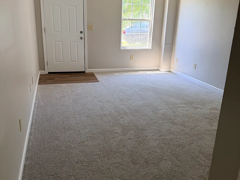 46 Deer Haven Ct — Photo 2