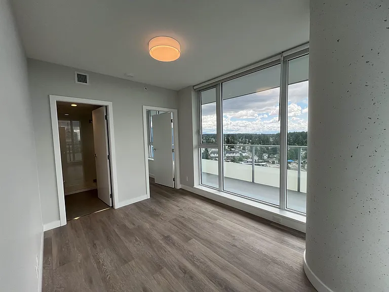 567 Emerson St #2801 — Photo 4