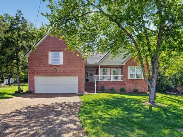1705 S Bonham Ct, Old Hickory, TN 37138