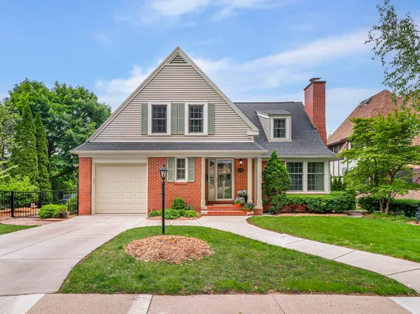 3618 Spring Trl, Madison, WI 53711