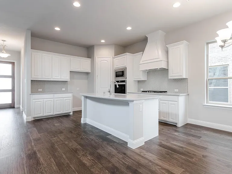 1537 Euclid Aly — Photo 33