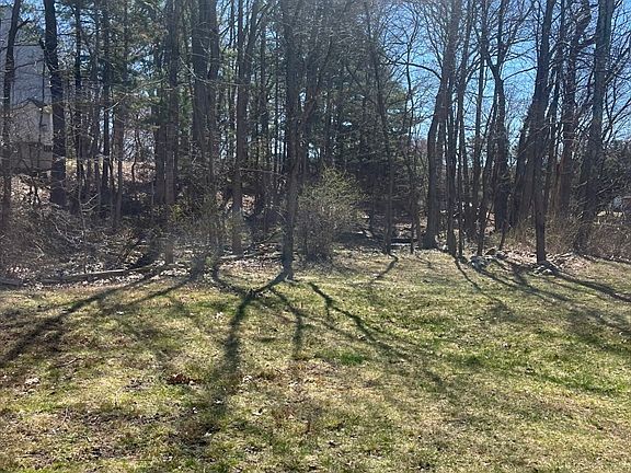5th image of 27 Morgan Rd