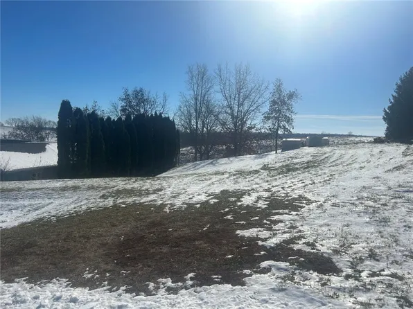 7 Ballous 2nd Addition, Anamosa, IA 52205