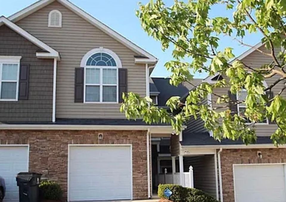 1st image of 106 Montview Way