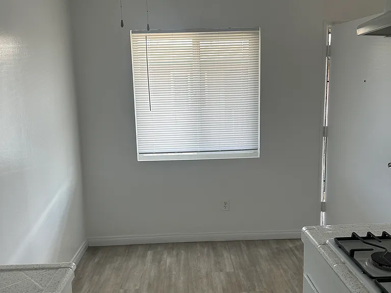 9154 Stewart and Gray Rd — Photo 5