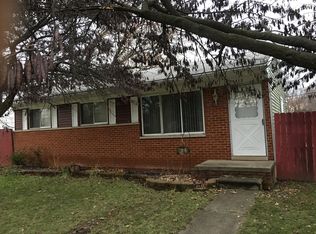 33412 Beechnut St, Westland, MI 48186