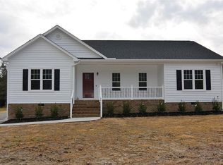 19095 Spriggs Rd, Sutherland, VA 23885