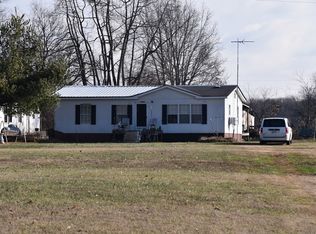 7438 Nashville Rd, Adairville, KY 42202