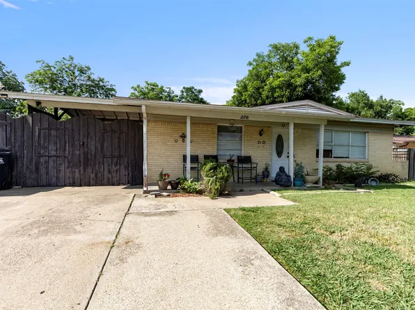 2211 Cloverdale St, Arlington, TX 76010