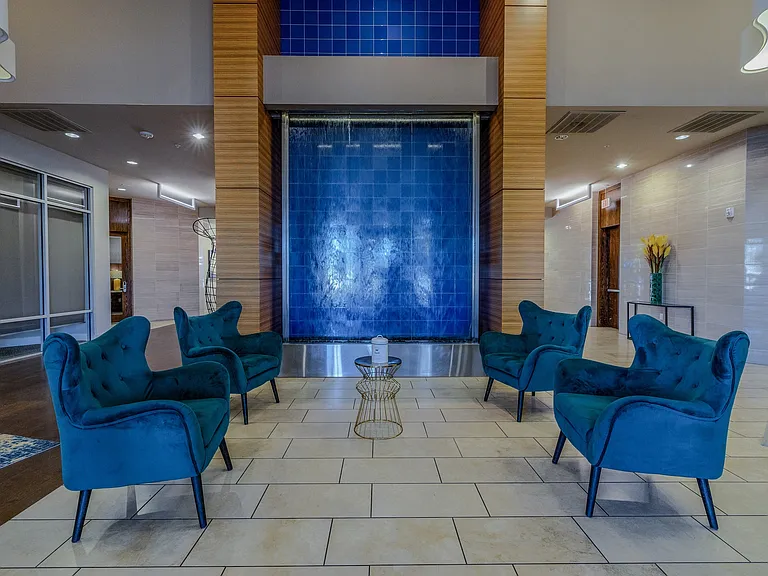 Meridian Medical District — Photo 15