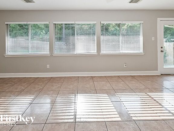 4th image of 22206 Laurel Pine Cir
