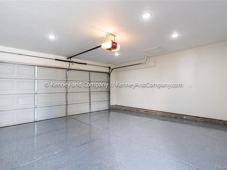 109 Cantril St — Photo 28