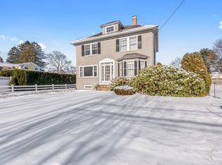 14 Hull St, Beverly, MA 01915