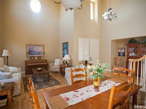 5th image of 8055 Murcia Way