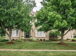 7918 Stonydale Ln, Louisville, KY 40220