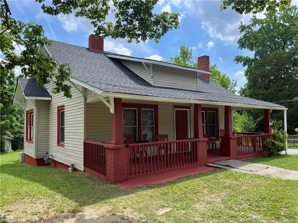 1100 Anderson Pl, High Point, NC 27260