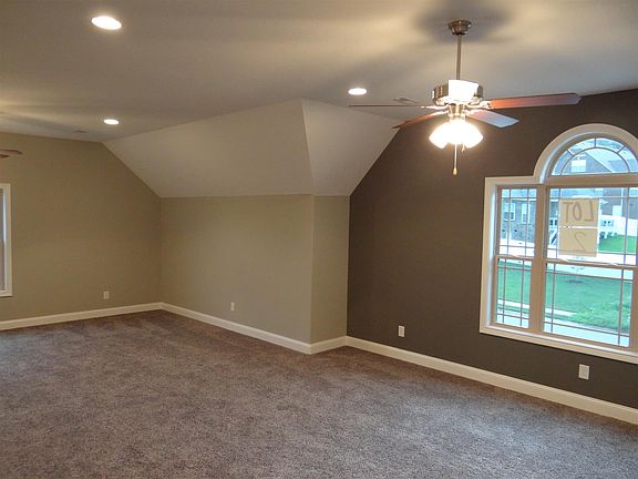 5th image of 401 Farmington Lot 401
