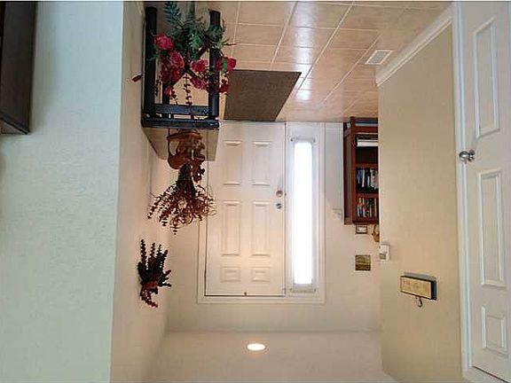 3rd image of 26338 W Wexford Dr