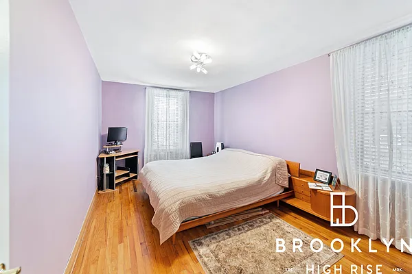 Sold by Brooklyn High Rise LLC | media 4