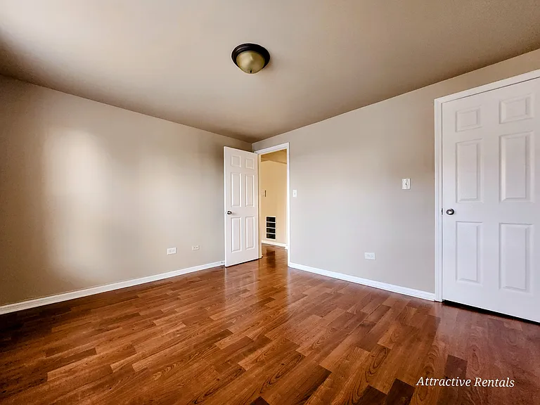 1641 W 77th St #2W — Photo 8