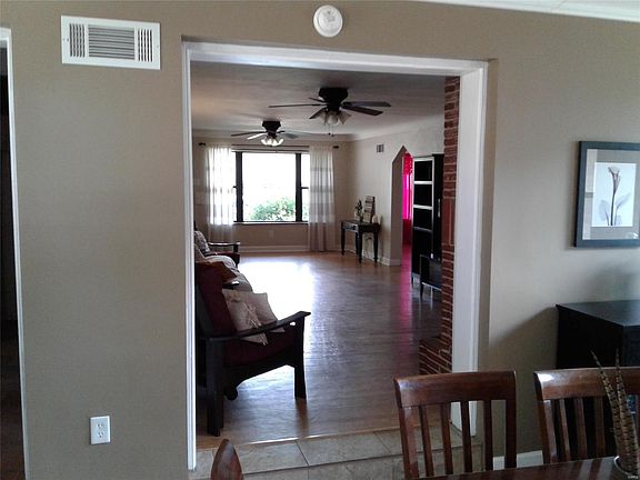 4th image of 5861 Holly Hills Ave