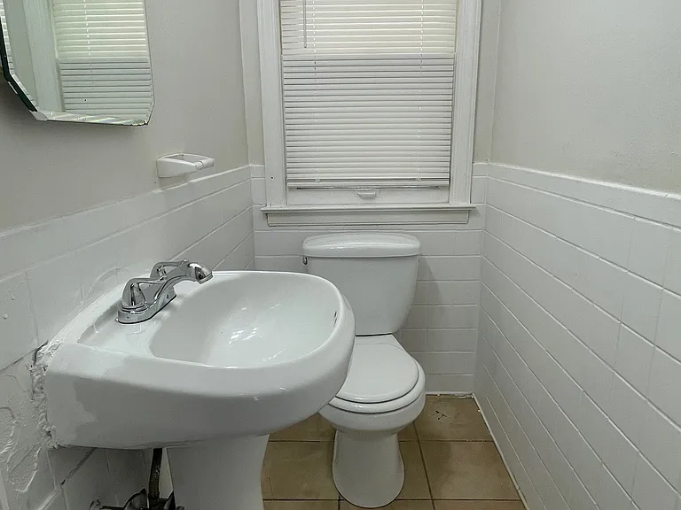 11614 Lansdowne St — Photo 12