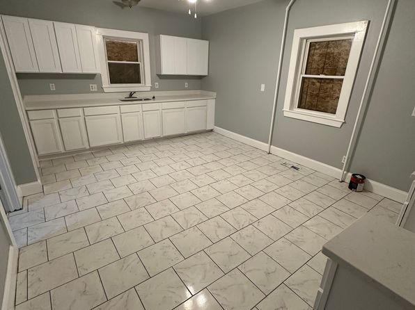 153 James St FLOOR 1