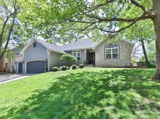 5843 S Clay Ave, Springfield, MO 65810
