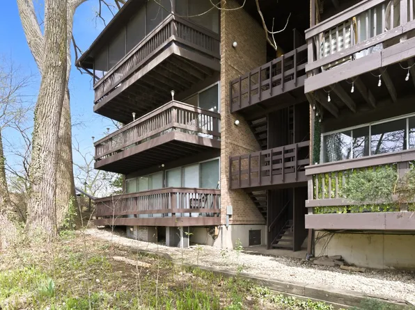 5511 E Lake Dr APT D, Lisle, IL 60532