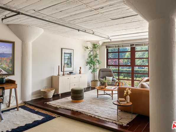 812 Fremont Ave Unit 202, South Pasadena, CA 91030