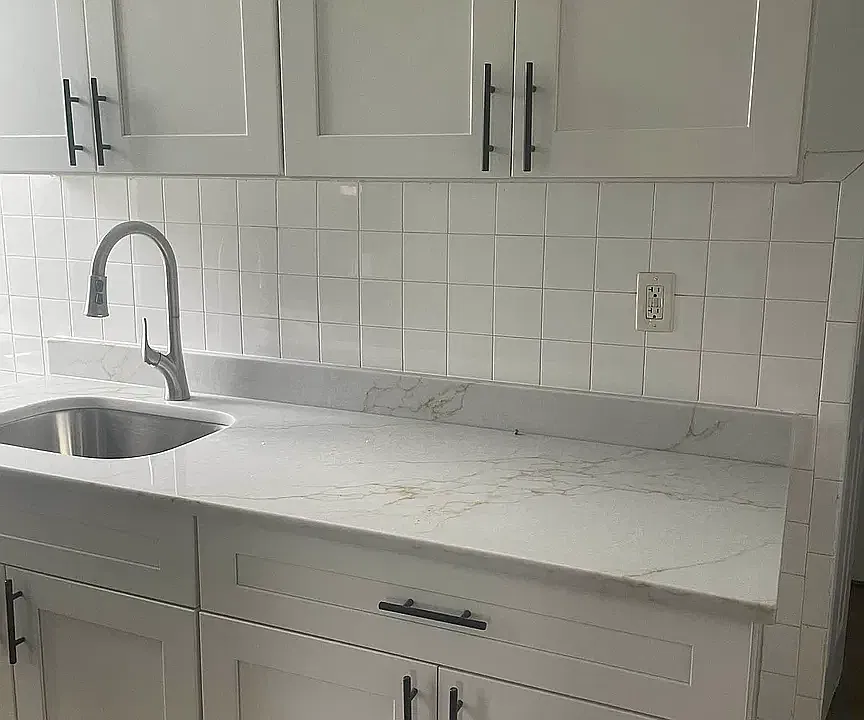 87 E 31st St #2D