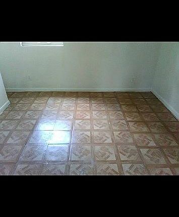 4th image of 1208 Hart St