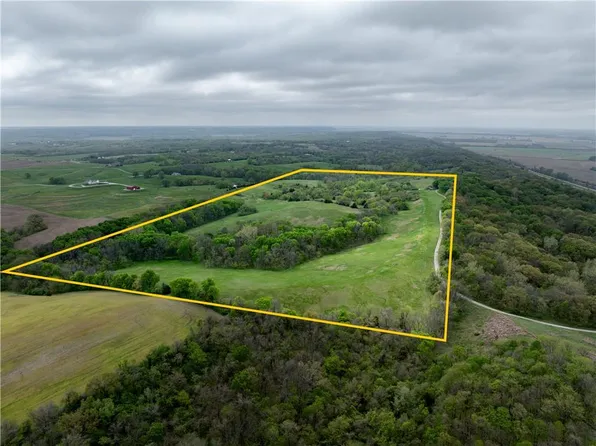 14207 N State Highway 45, Platte City, MO 64079