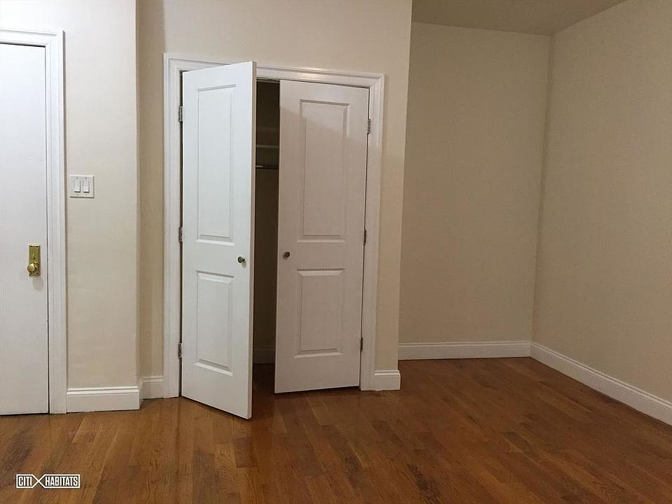 2nd image of 266 Washington Ave APT D3