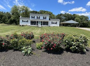 319 Beulah Ln, Warsaw, VA 22572