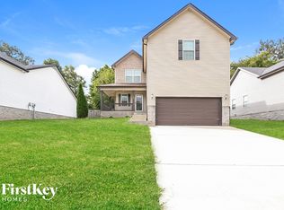422 Leslie Wood Dr, Clarksville, TN 37040