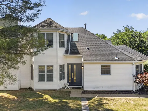123 Almond Road, Freehold, NJ 07728