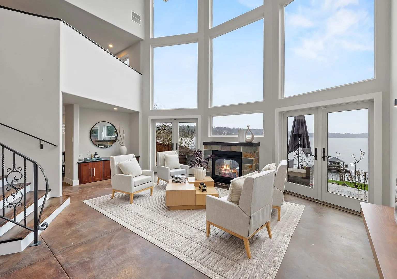 4Bd/4.75Ba Bellevue Home — Photo 3