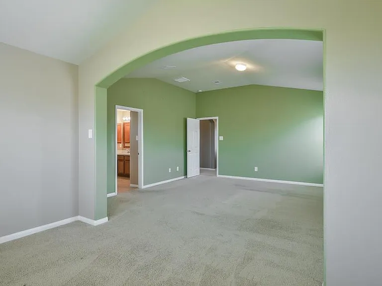 15414 Kaston Dr — Photo 13