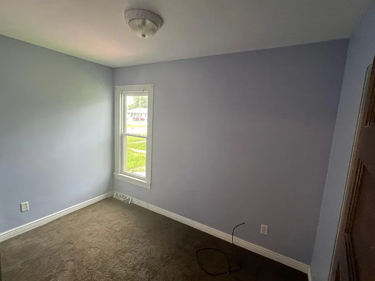 506 Somerset Ave — Photo 4