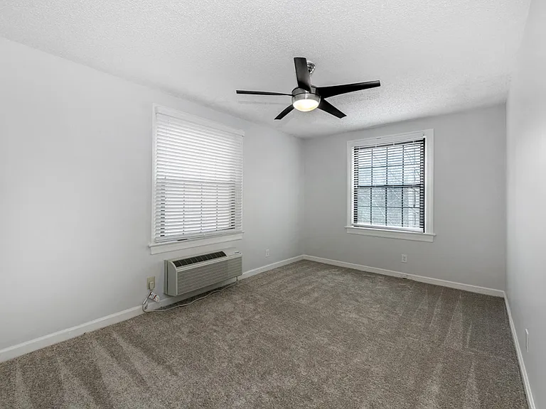 2901 Connecticut Ave NW — Photo 36