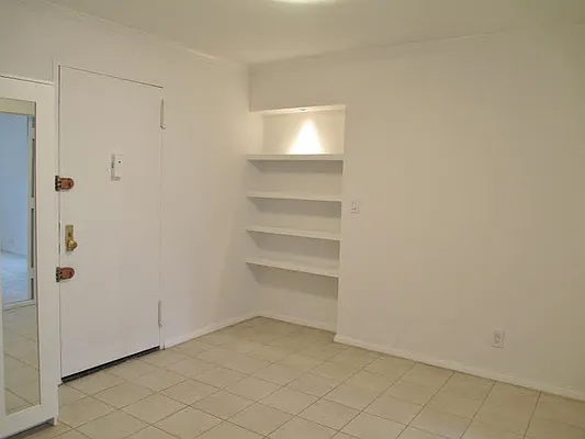 Rented by Aida Real Estate Sales | media 17