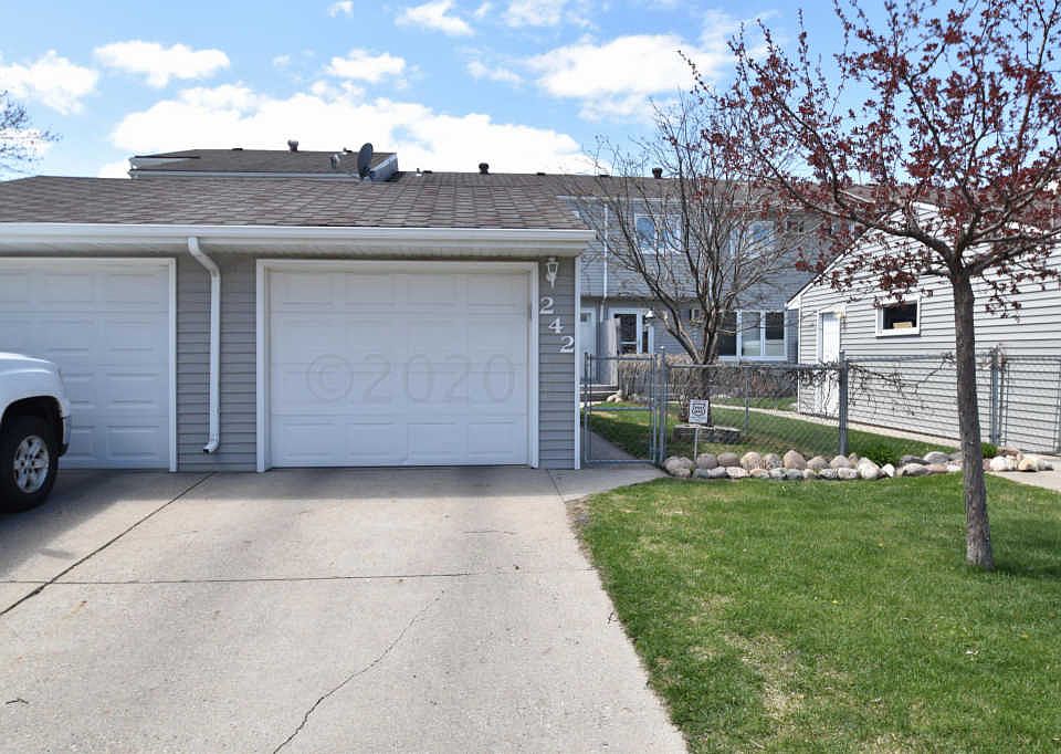 1st image of 242 19th St E
